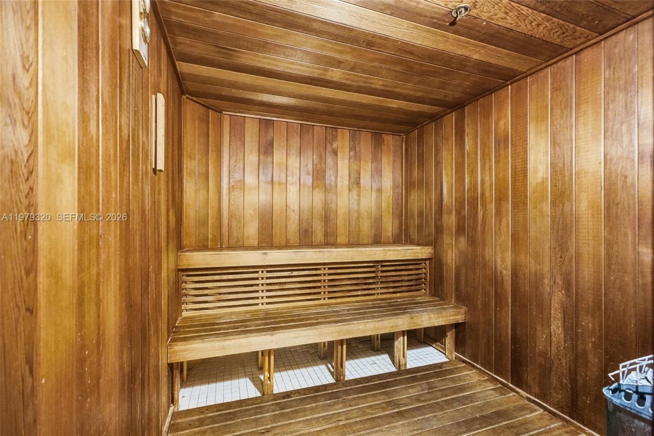 3530 Mystic Pointe Dr, Unit 415, Aventura, FL 33180 Photo