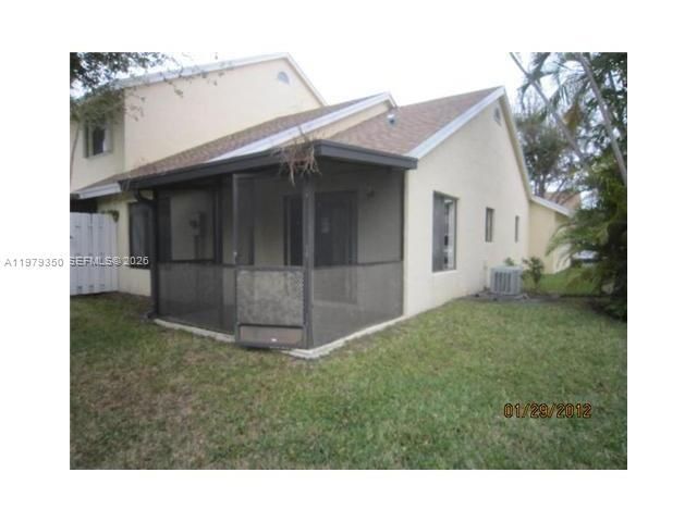 806 Maplewood Dr , Greenacres, FL 33415 Photo
