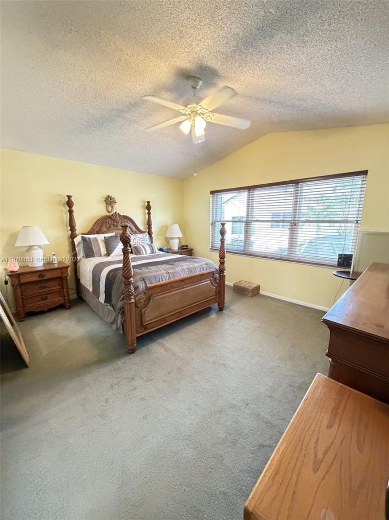 10840 NW 46th Dr, Coral Springs, FL 33076 Photo