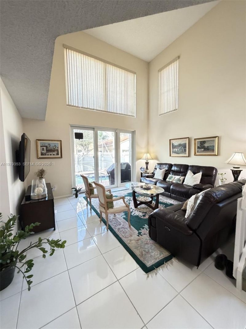 10840 NW 46th Dr, Coral Springs, FL 33076 Photo