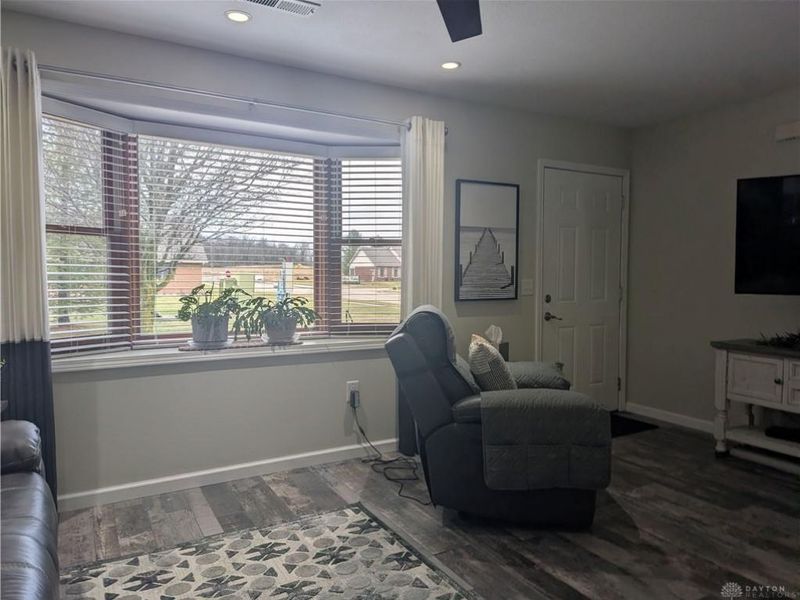 1977 Willoughby Avenue, Moorefield Township, OH 45502 Photo 9