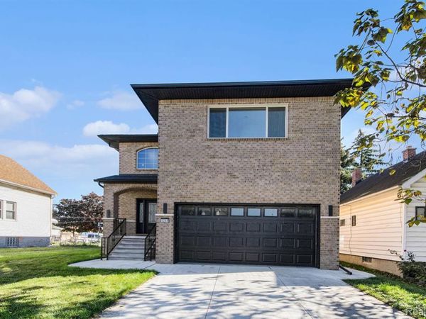 5268 Hartwell Street, Dearborn, MI 48126