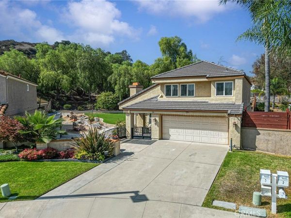 15 Ravencrest Circle, Phillips Ranch, CA 91766