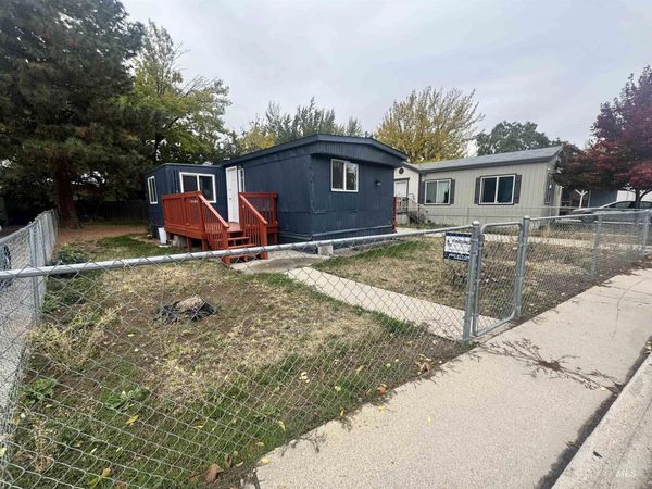 425 Mesquite, Boise, ID 83713