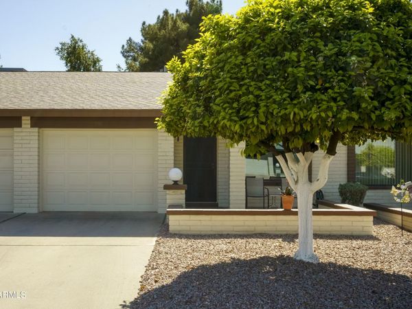 2064 S FARNSWORTH Drive, Unit 15, Mesa, AZ 85209