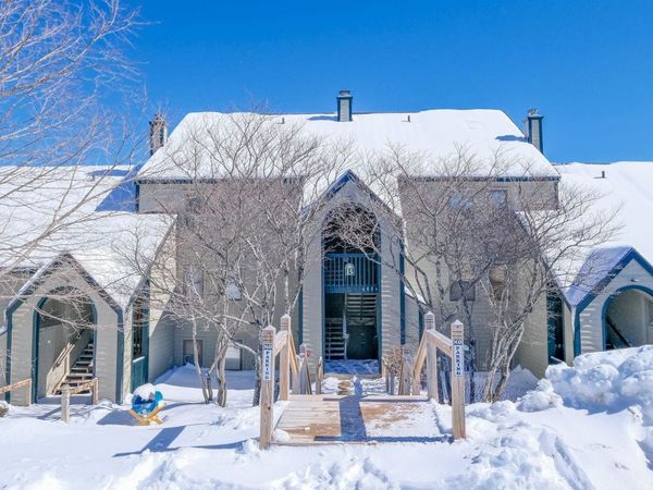 35 White Loop, Unit B101, Ludlow, VT 05149