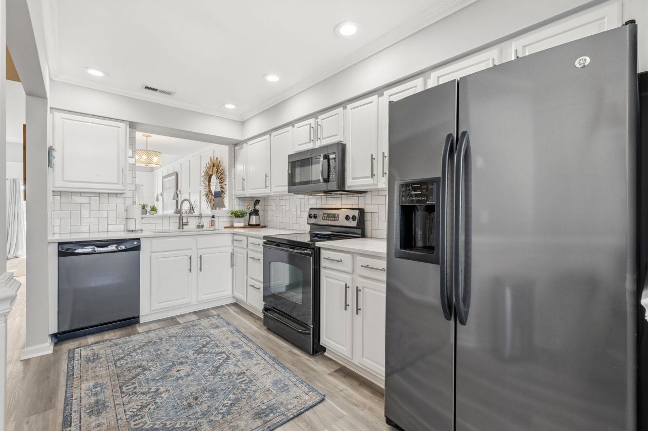 4396 Baldwin Ave. Photo 20