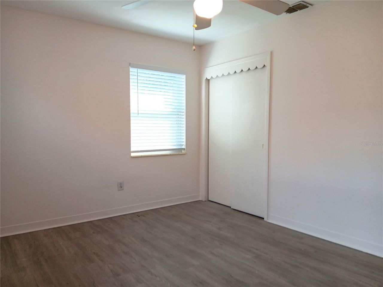 4942 Oxford Avenue N, Saint Petersburg, FL 33710 Photo