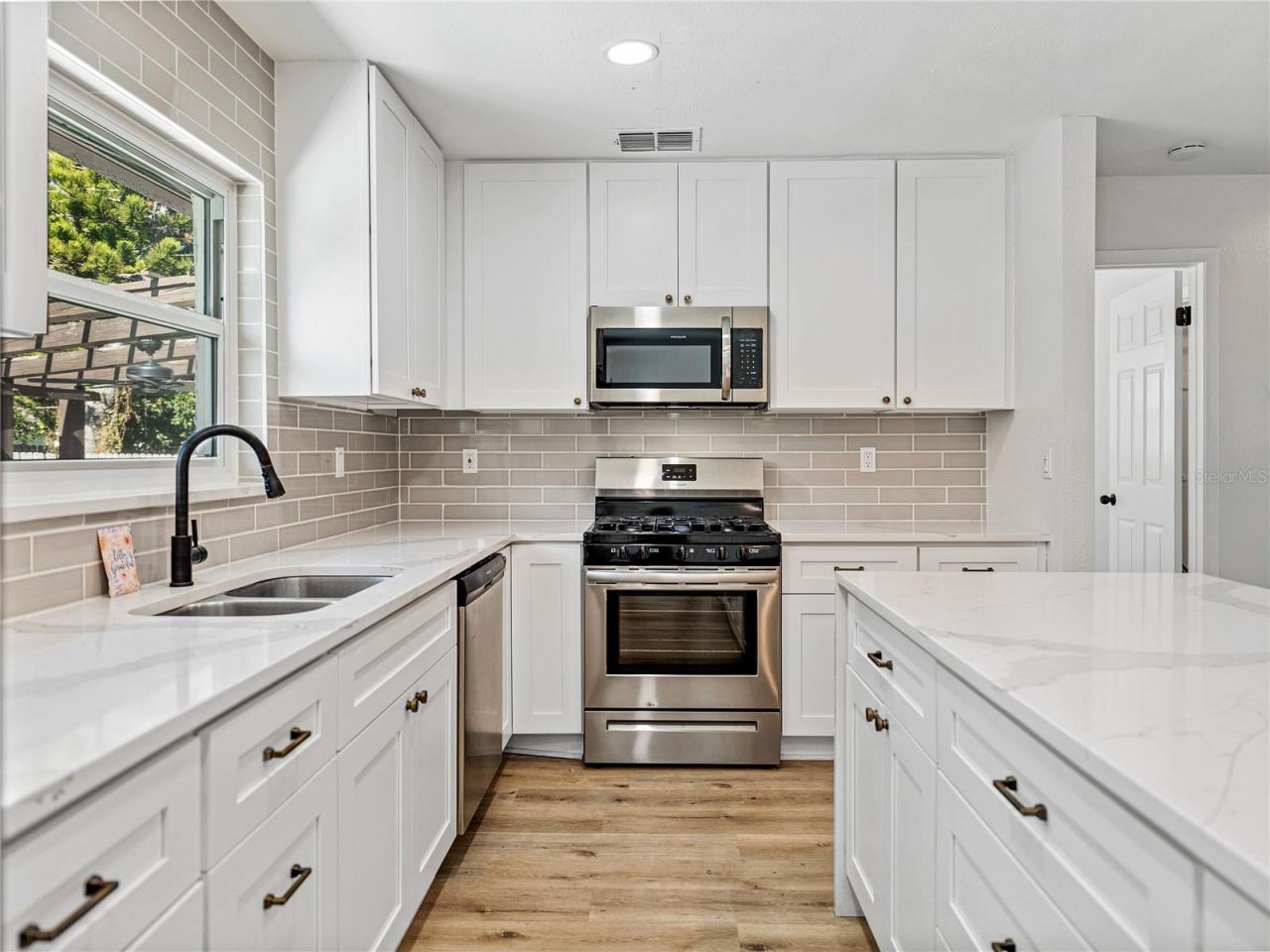 6000 19th Street Ne, Saint Petersburg, FL 33703 Photo