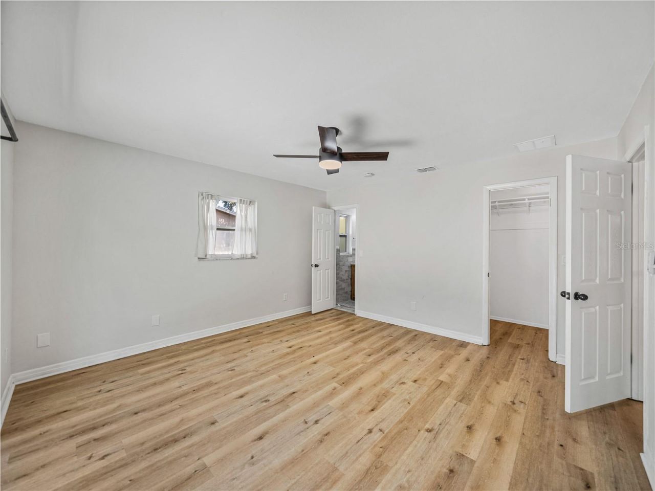 6000 19th Street Ne, Saint Petersburg, FL 33703 Photo