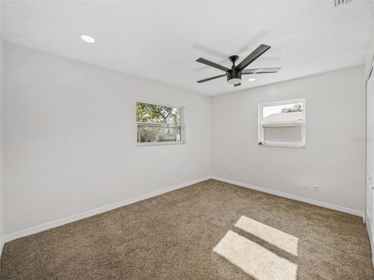 6000 19th Street Ne, Saint Petersburg, FL 33703 Photo