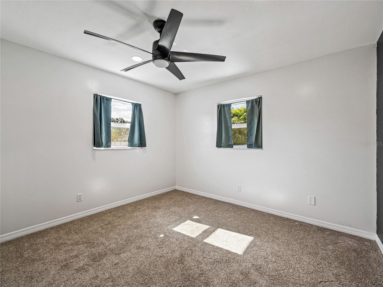 6000 19th Street Ne, Saint Petersburg, FL 33703 Photo