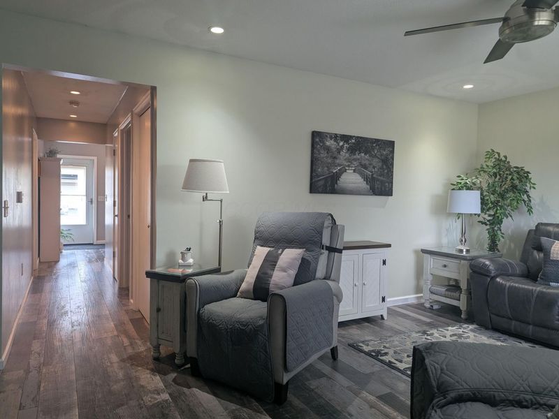 1977 Willoughby Avenue , Springfield, OH 45502 Photo 8