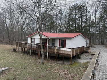 65 S Lake Drive, Burnside, KY 42519