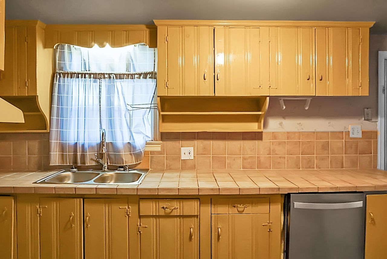 1449 S Sherwood Drive Photo 13