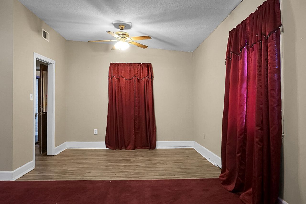 1449 S Sherwood Drive Photo 8