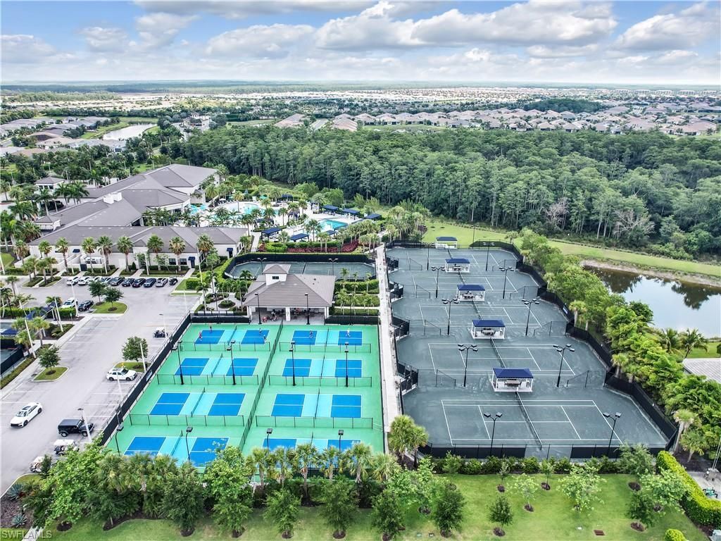 28640 Wharton Dr, Bonita Springs, FL 34135 Photo