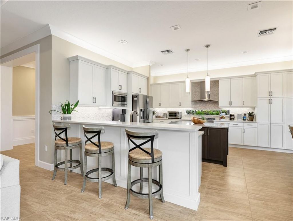 28640 Wharton Dr, Bonita Springs, FL 34135 Photo