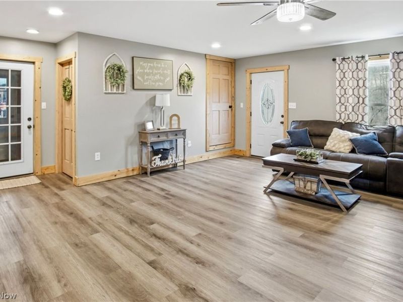 8660 Rural Dale Road, Blue Rock, OH 43720 Photo 13