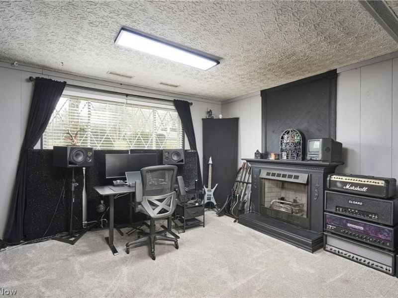 1881 Nichols Road, Akron, OH 44312 Photo 14