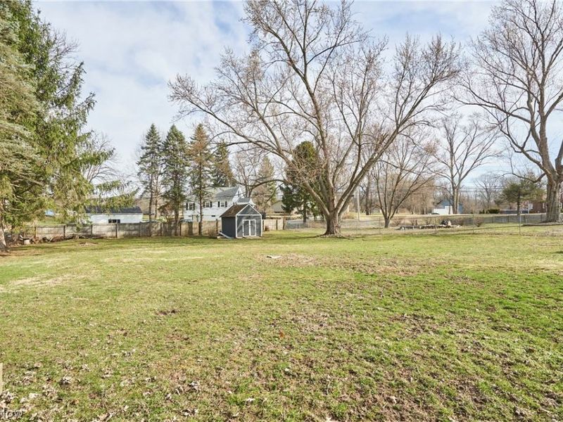 1881 Nichols Road, Akron, OH 44312 Photo 26