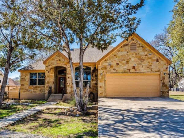 11 Rhapsody LN , Wimberley, TX 78676