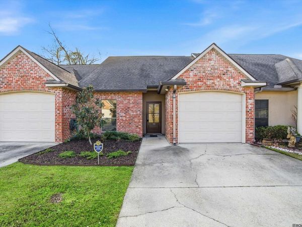 10633 Florida Blvd, Walker, LA 70785