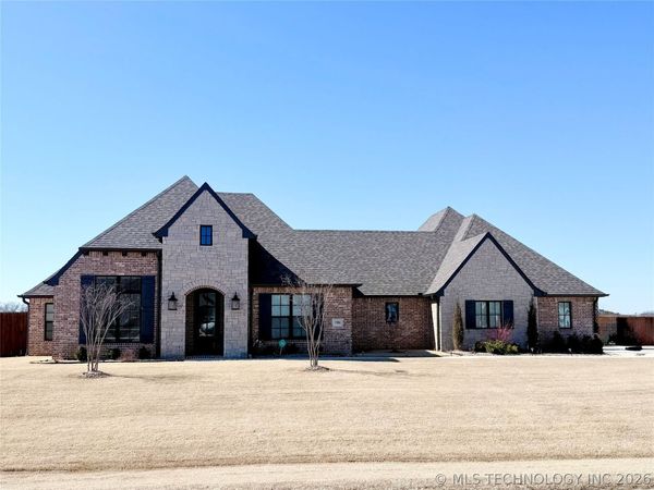 17804 S 42nd Avenue E, Bixby, OK 74008