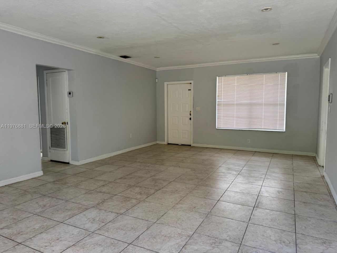 16981 NE 8th Ct, North Miami Beach, FL 33162 Photo