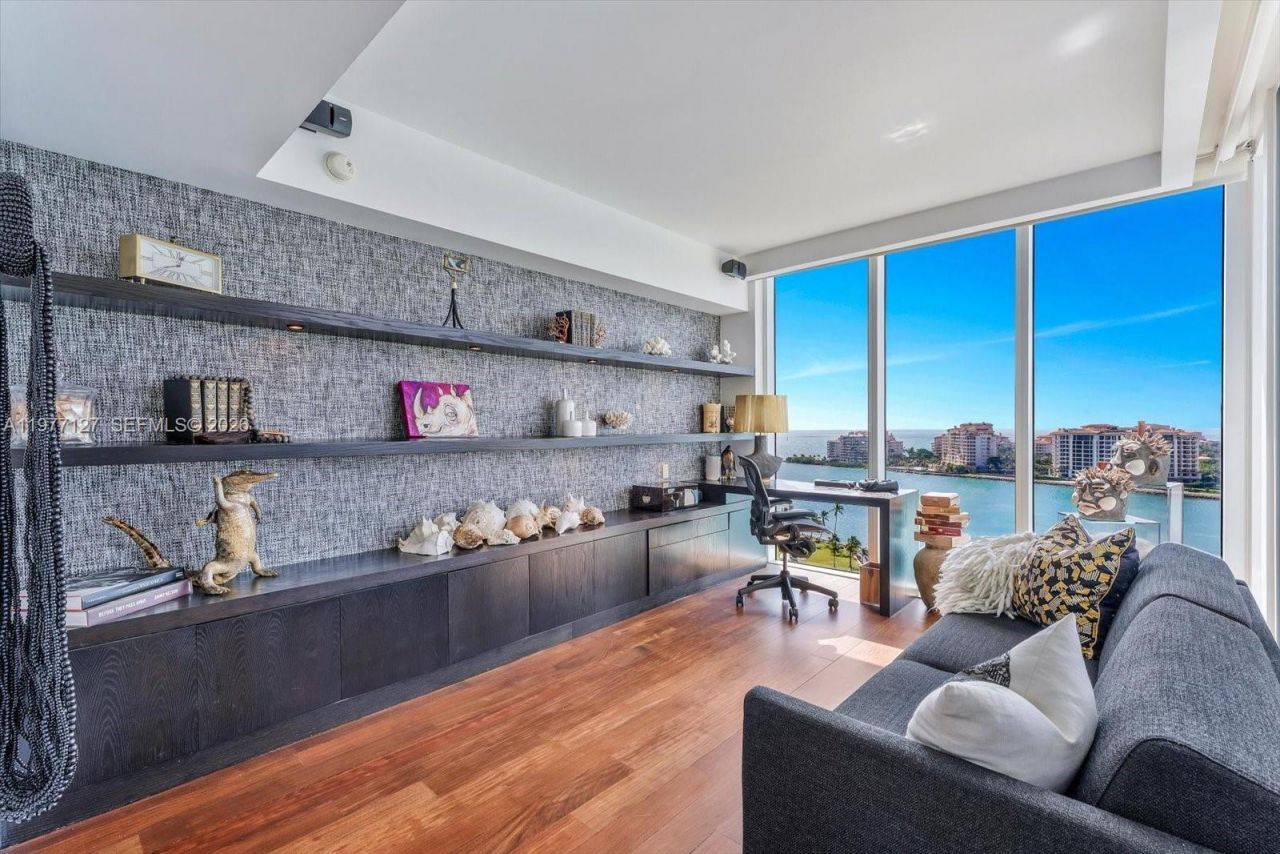 1000 S Pointe Dr , Unit 1503, Miami Beach, FL 33139 Photo