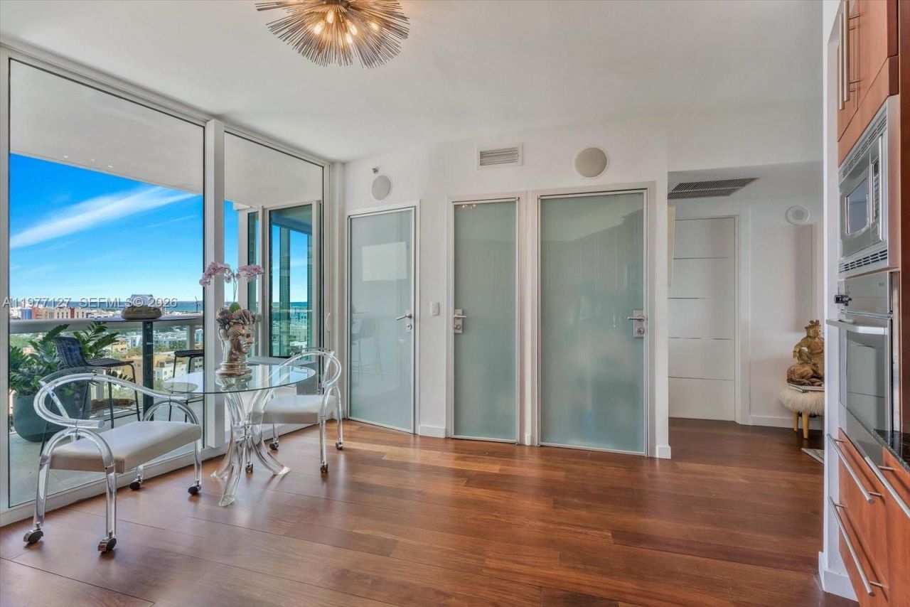 1000 S Pointe Dr , Unit 1503, Miami Beach, FL 33139 Photo