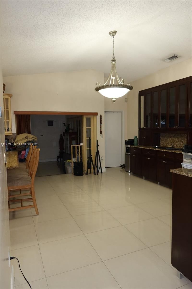 910 SW 140th Ave, Miami, FL 33184 Photo