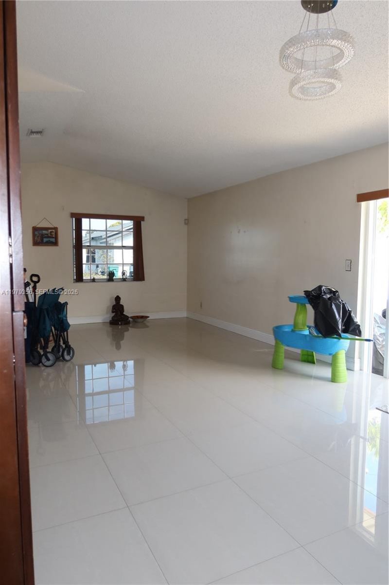 910 SW 140th Ave, Miami, FL 33184 Photo