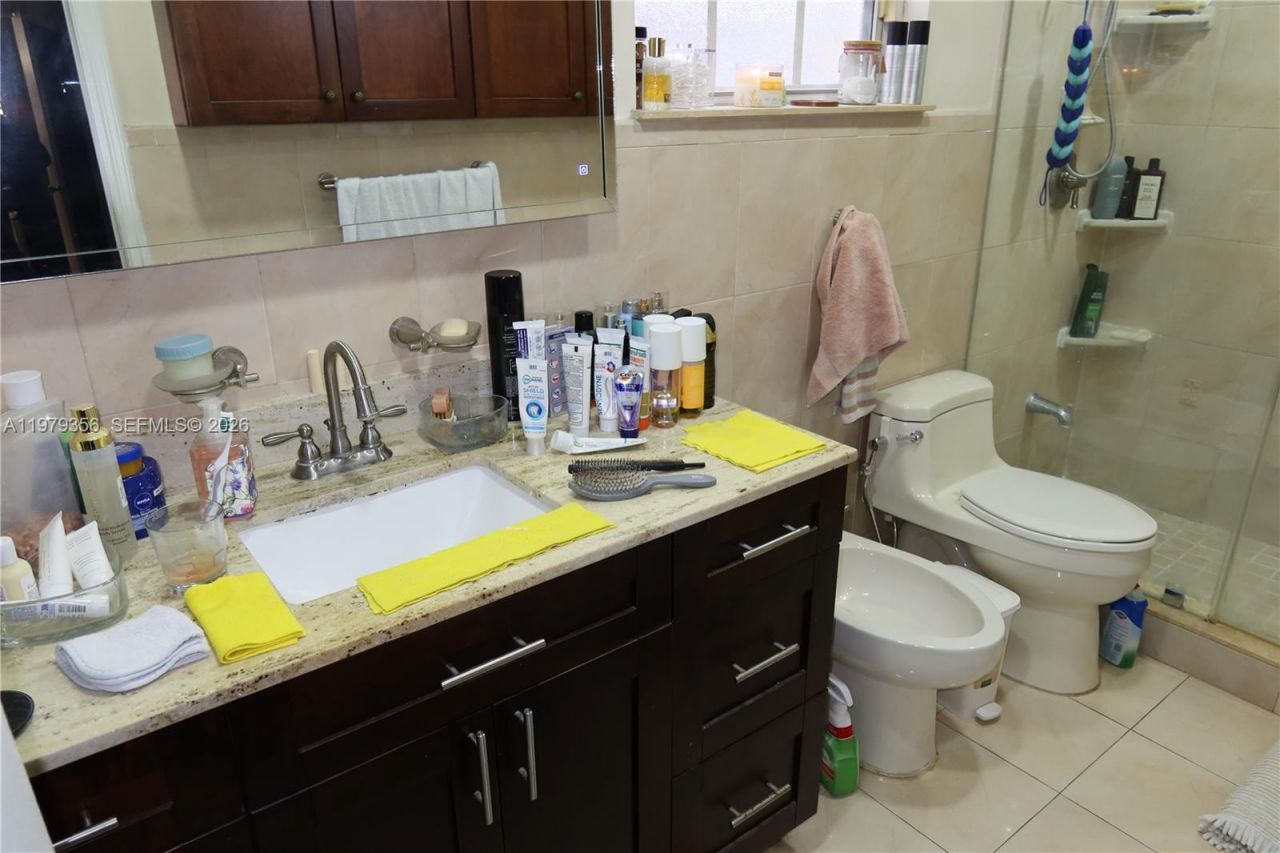 910 SW 140th Ave, Miami, FL 33184 Photo