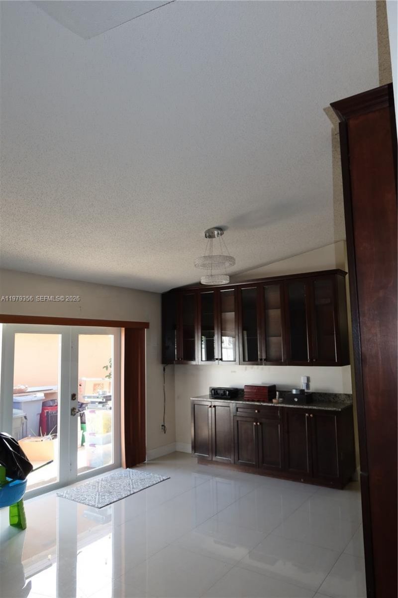 910 SW 140th Ave, Miami, FL 33184 Photo