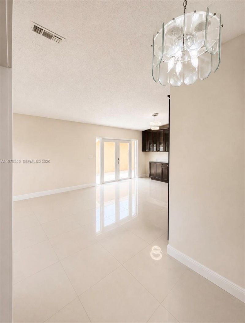 910 SW 140th Ave, Miami, FL 33184 Photo