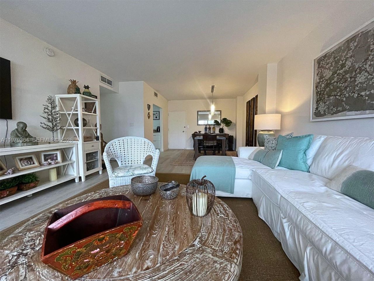 500 Bayview Dr , Unit 1123, Sunny Isles Beach, FL 33160 Photo