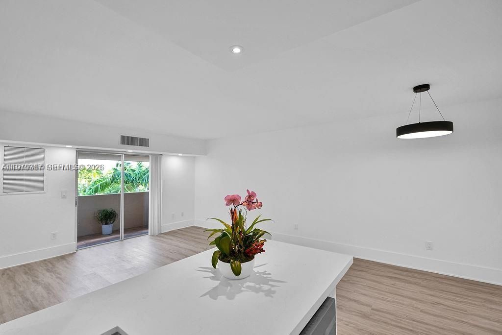 2201 Brickell Ave , Unit 80, Miami, FL 33129 Photo