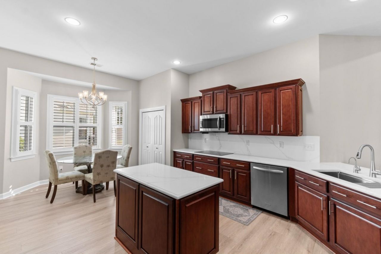 194 Cypress Creek Dr. Photo 5