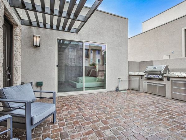 4271 Veraz Street , Las Vegas, NV 89135