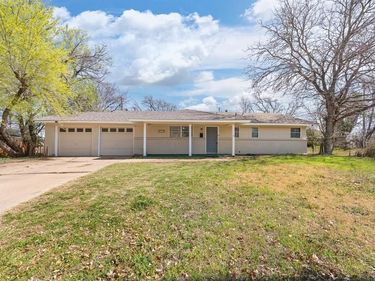 5509 Westhaven Drive, Fort Worth, TX 76132