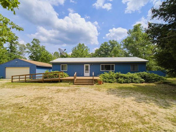 925 S Highbridge Road, Wellston, MI 49689