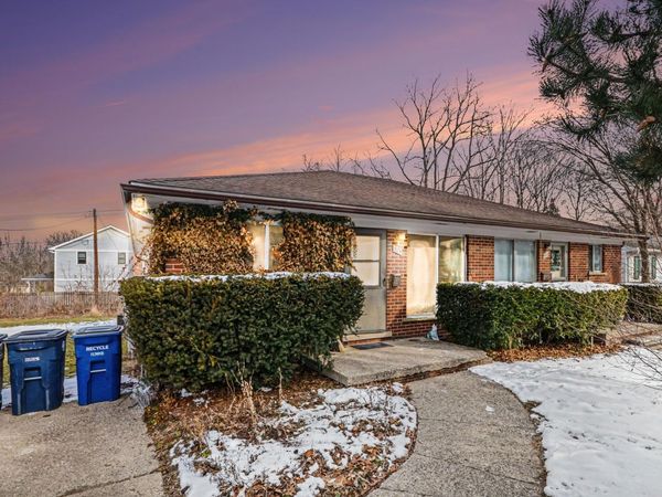 924 Lutz Avenue, Ann Arbor, MI 48103