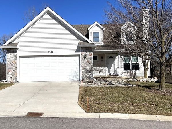 3959 Fox Glen Drive, Ann Arbor, MI 48108