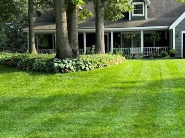 15290 Canary Drive, Grand Haven, MI 49417