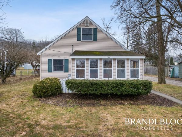 723 N Washington Street, Lowell, MI 49331