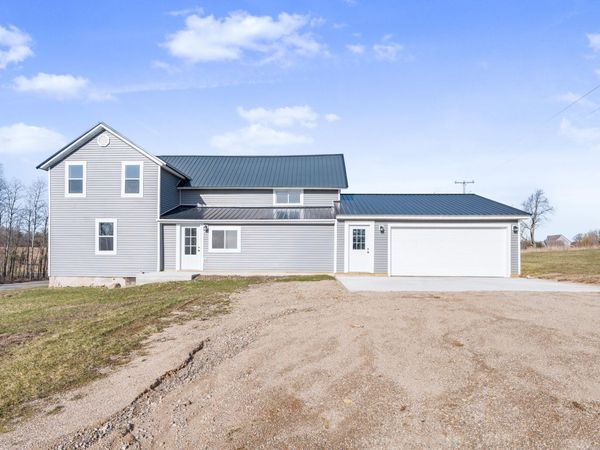 10282 7 Mile Road, Evart, MI 49631