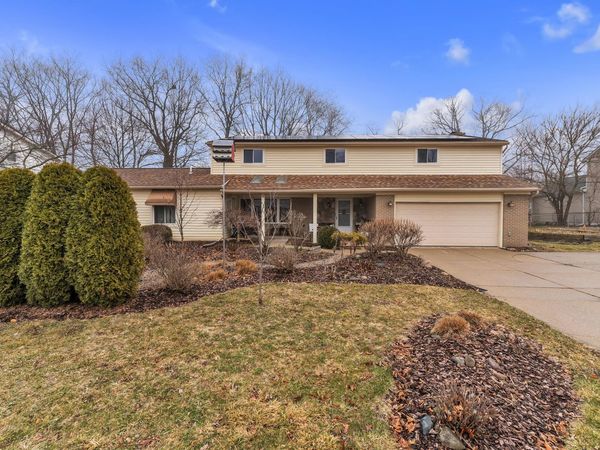 630 Archwood Drive, Ann Arbor, MI 48103