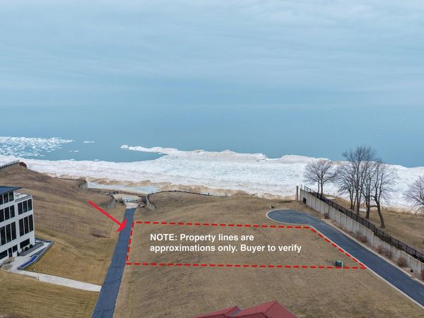 632 N Sul Lago, Benton Harbor, MI 49022