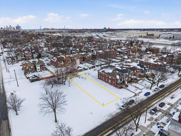 1098 Waterman Street, Detroit, MI 48209